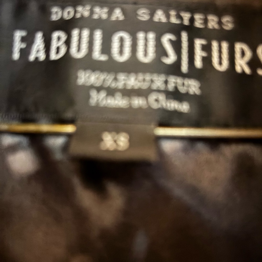 Fabulous Furs Animal Print Faux Fur Vest - Picture 3 of 4